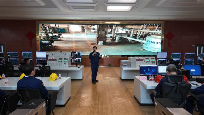 彩神上海市消防救济总队构造展开批示长团队及战训主干石油化工火警扑救营业研训(图1)
