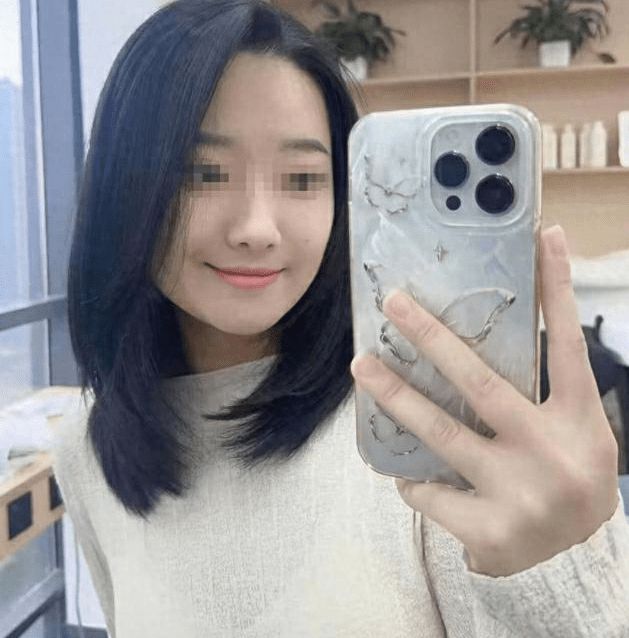 彩神vll首页三亚女旅客被蛇咬身亡变乱带火蛇类博主两天涨粉200万德律风被打爆交(图7)